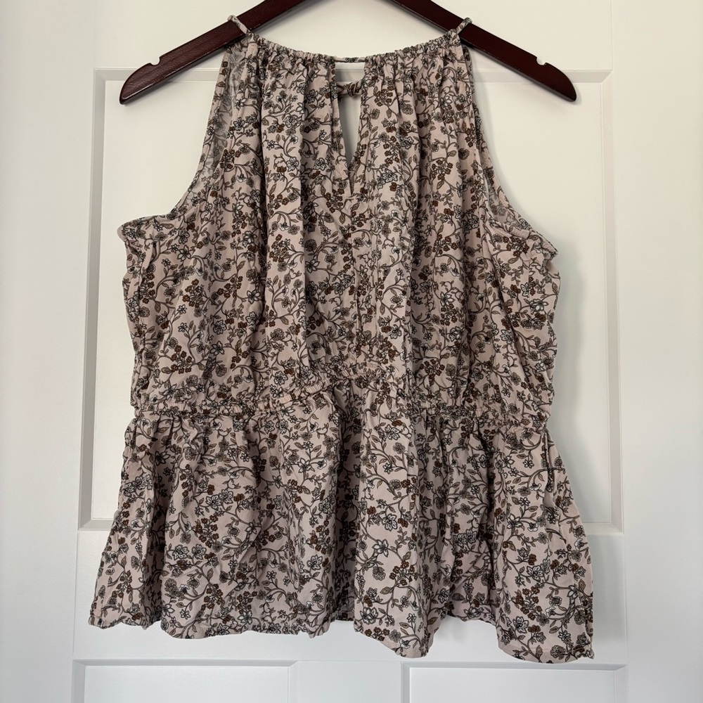 • [Old Navy] High Neck Top •